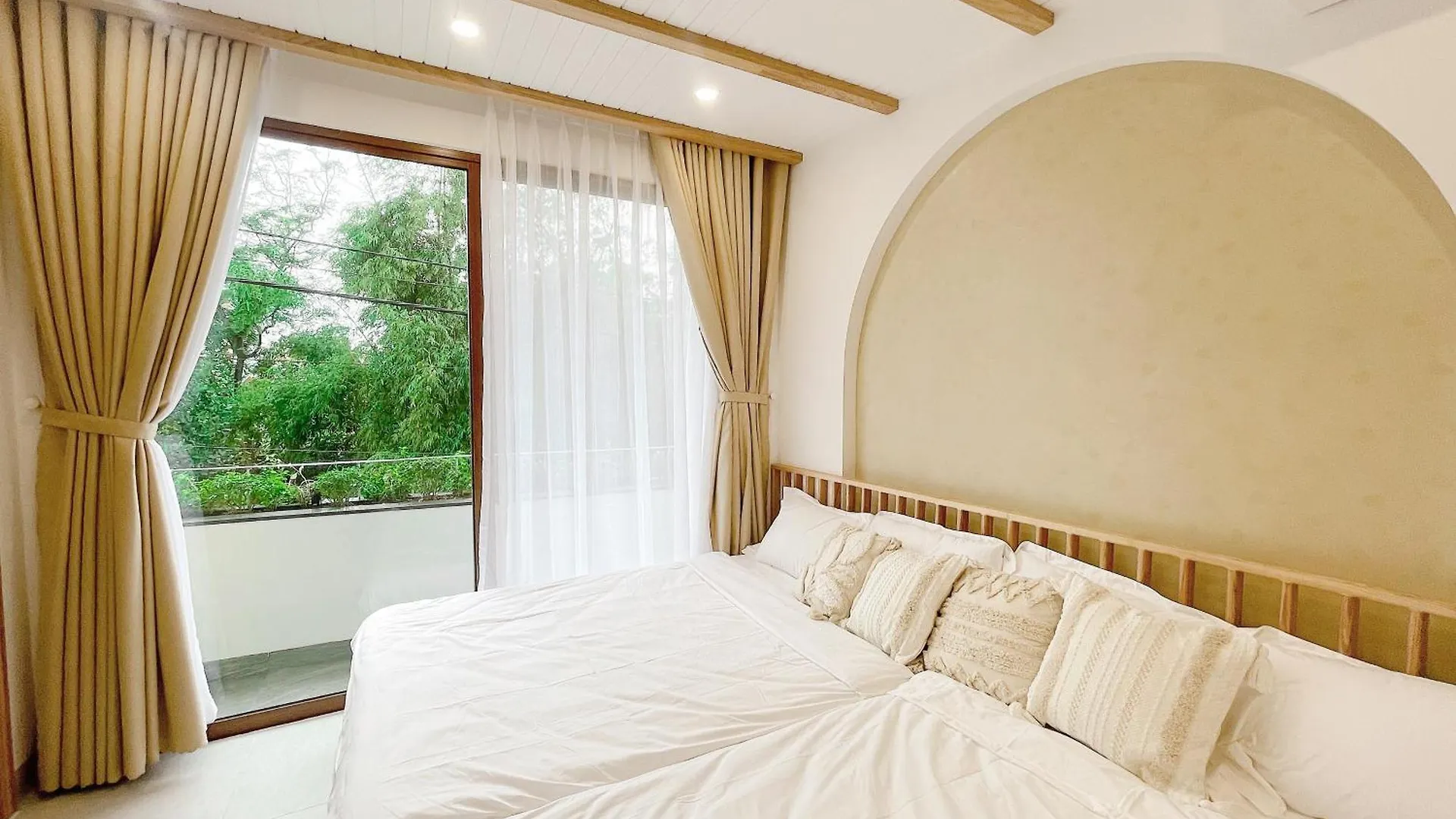 Baphu Apartment - 5Br - 5 Mins Walk To My Khe Beach Da Nang