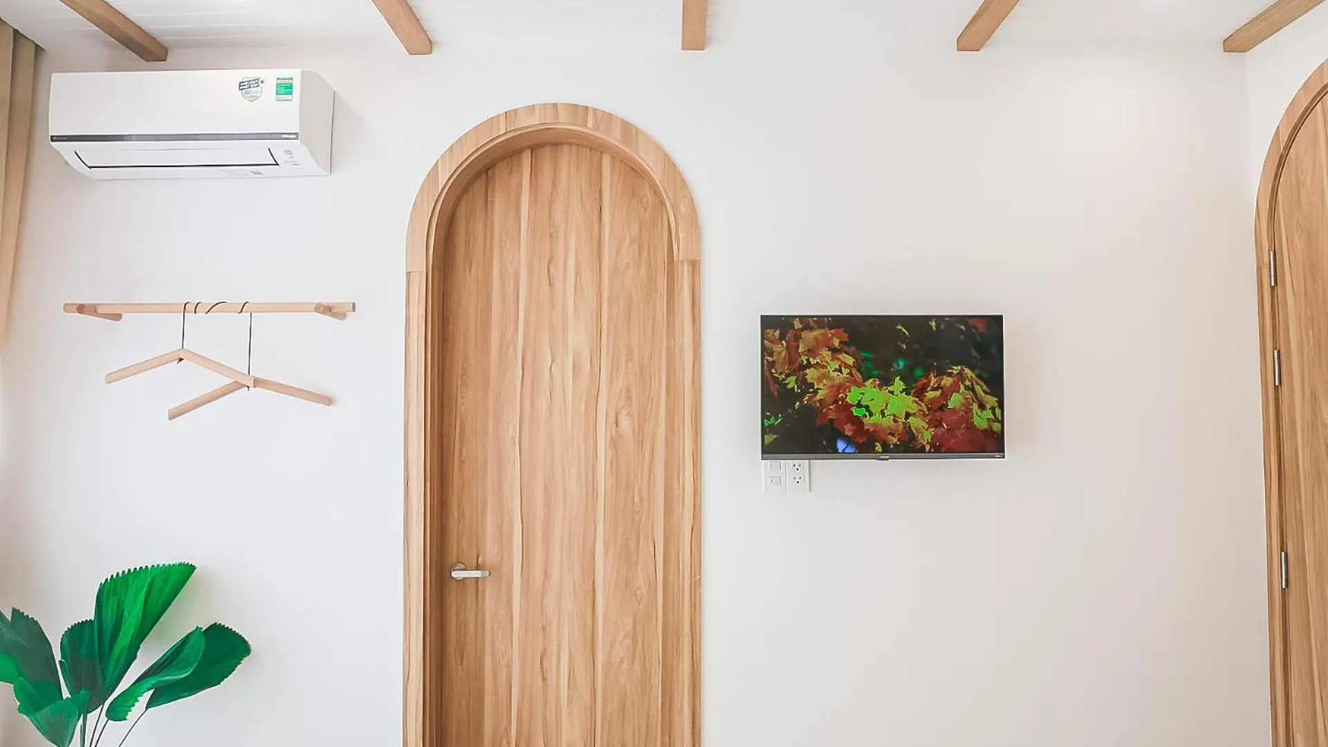 Baphu Apartment - 5Br - 5 Mins Walk To My Khe Beach Da Nang 0*,