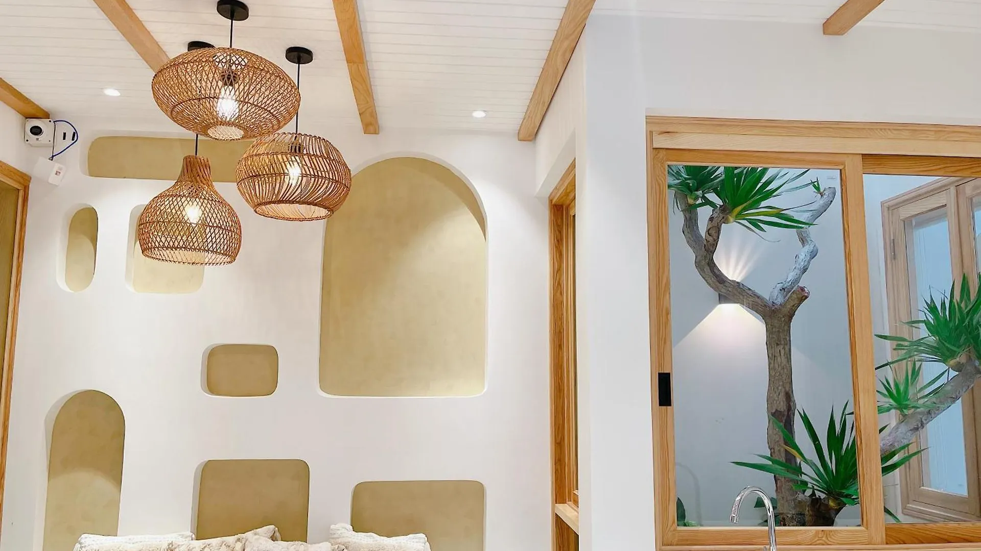 Baphu Apartment - 5Br - 5 Mins Walk To My Khe Beach Da Nang